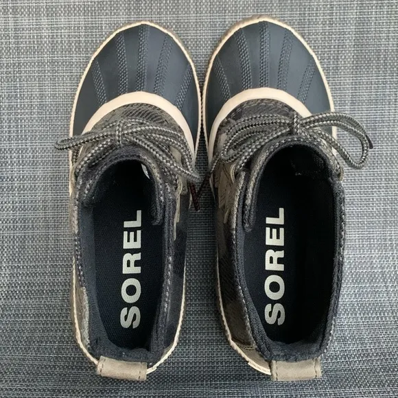 Sorel Out 'N About Plus Alpine Plaid waterproof boots winter shoes women’s 5.5