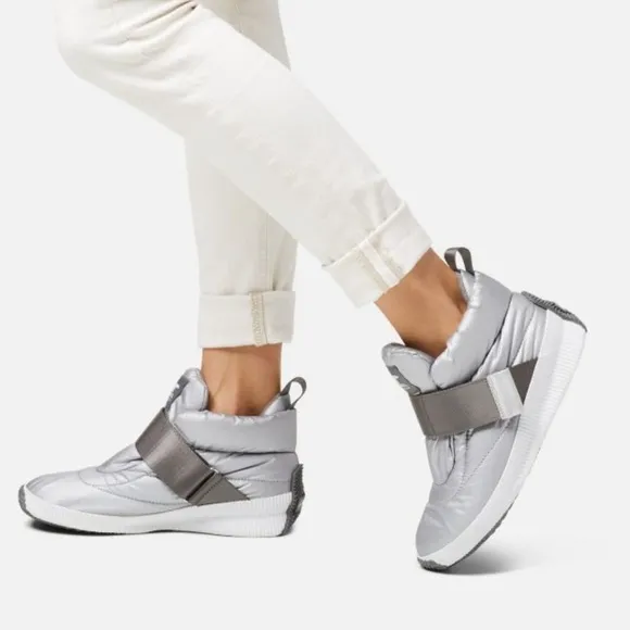 Sorel out n about puffy boot winter snow shoes