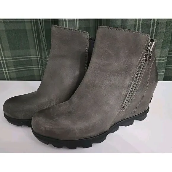 Sorel Women Joan-Of-Arctic Boot‎ Size 8 Gray Leather Hidden Wedge Heel Zip Up