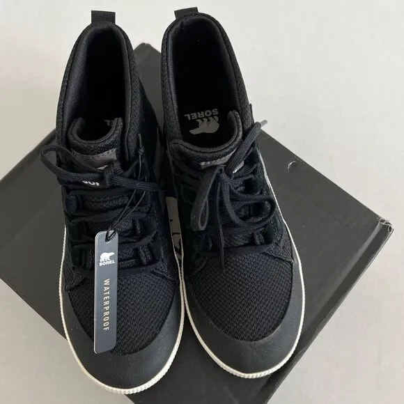 Sorel Women's 7.5 Out N About III Mid-Top Boot Sneakers Waterproof Black