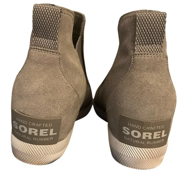 Sorel Women's Out N About Slip On Wedge Bootie Shoes Women’s Size 10. Dove grey