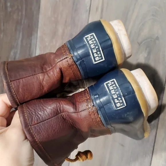 Sperry Saltwater Women Waterproof Ankle Boots sz 7 shoes