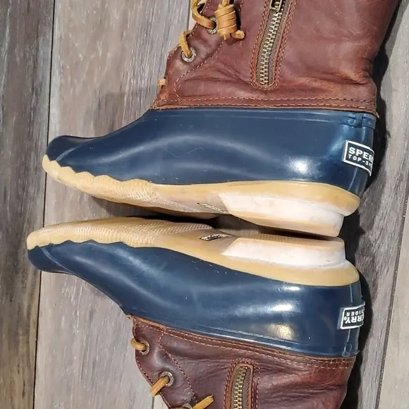Sperry Saltwater Women Waterproof Ankle Boots sz 7 shoes
