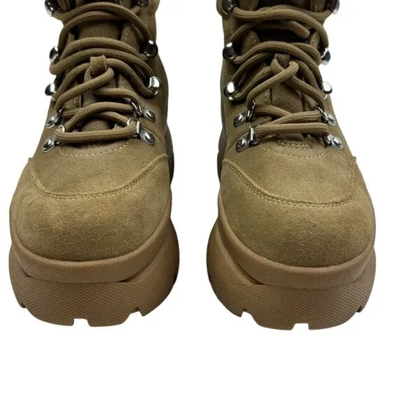 Steve Madden &quot;Husky&quot; Tan Suede Chunky/Platform Boots/Sneakers Women's Size 6.5