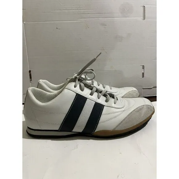 STEVE MADDEN MEN'S  SIZE 13 WHITE  BLUE STRIPES  Soccet SHOES
