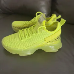Steve Madden SM NY90 Neon green Chunky Sneakers With Rhinestone Detail sz 7.5