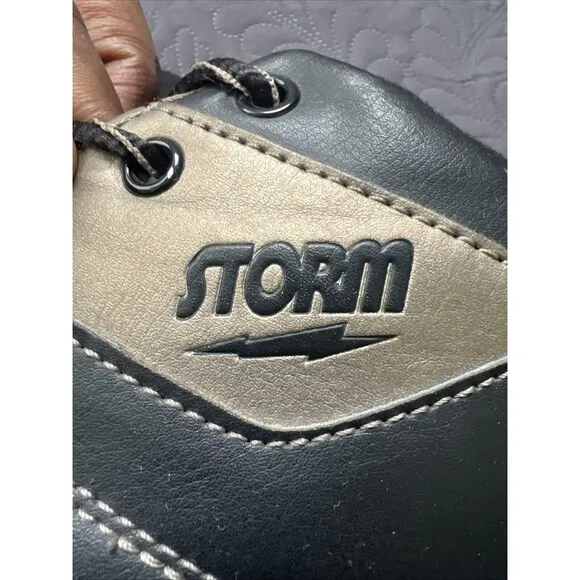 Storm Taren Sliderite Men's Bowling Shoes Black/Gold SZ 9.5M Pre-Owned Sports