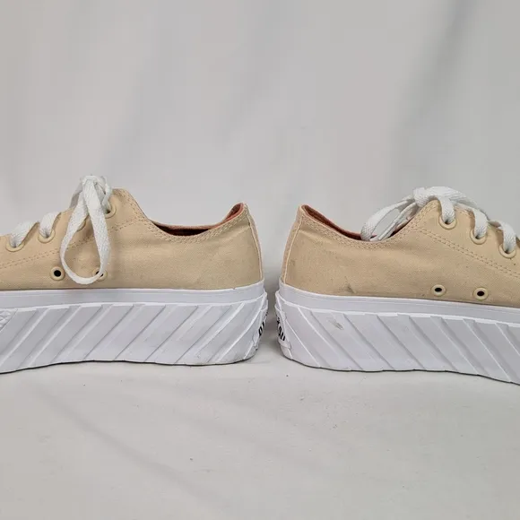 Stylish Cream Platform Sneakers
