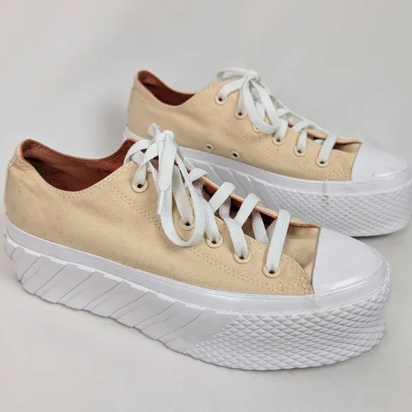 Stylish Cream Platform Sneakers