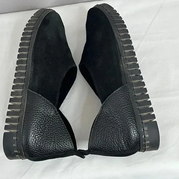 Suggies Casual Slip-On Shoes Womens 7W Black Italian Leather Cushioned Arch Supp