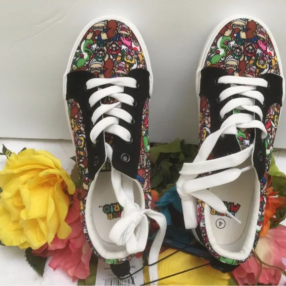 Super Mario sneakers. Size 4. New