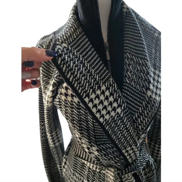 Tahari Womens Houndstooth Multimedia Long Coat