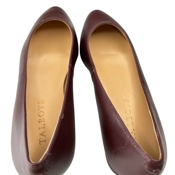 Talbots Edison Womens Flats Slip On Loafer Burgundy Leather Shoe Size 5.5 NEW