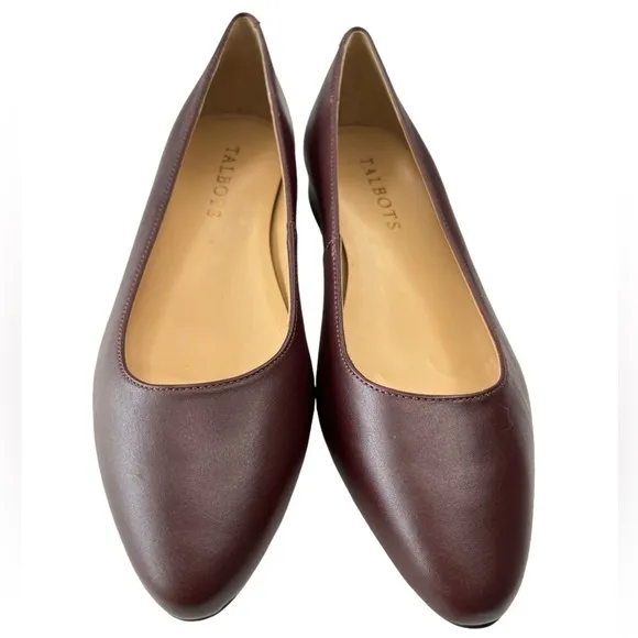 Talbots Edison Womens Flats Slip On Loafer Burgundy Leather Shoe Size 5.5 NEW