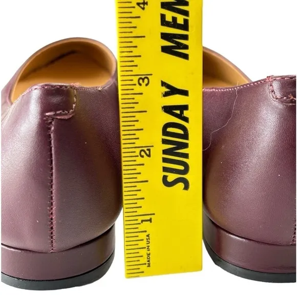 Talbots Edison Womens Flats Slip On Loafer Burgundy Leather Shoe Size 5.5 NEW