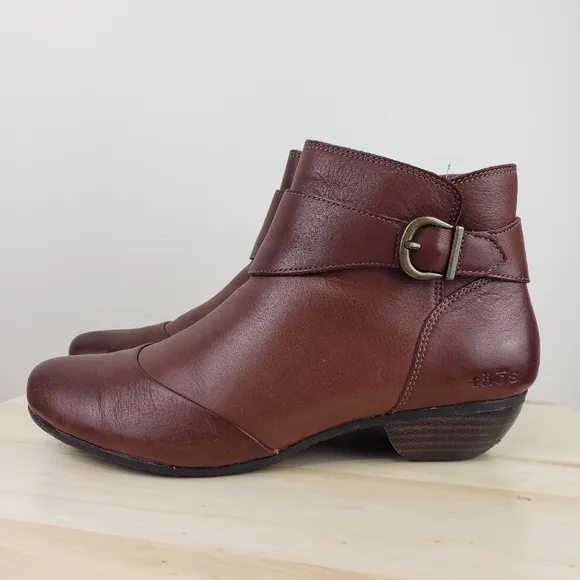 Taos Addition Ankle Boots Size 9 Brown Leather Booties Burnished Toe Heel Casual