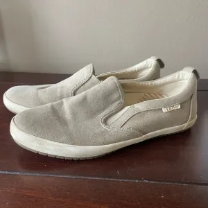 Taos Footwear Dandy Tan Oatmeal Canvas Slip On Orthotic Sneakers sz 8.5