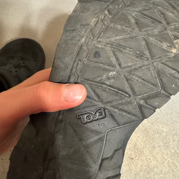 Teva waterproof shoes kids size toddler 13
