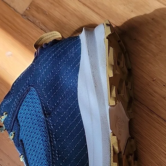 The North Face Kids Fastpack Hiker Waterproof Blue Shoes Size 3