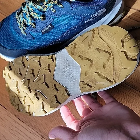 The North Face Kids Fastpack Hiker Waterproof Blue Shoes Size 3