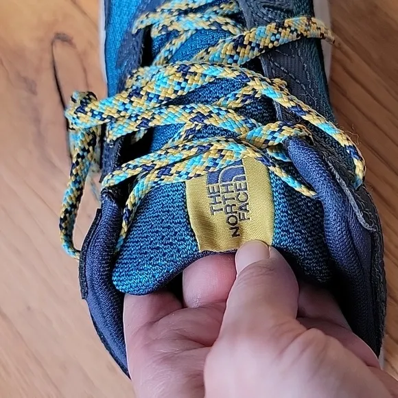 The North Face Kids Fastpack Hiker Waterproof Blue Shoes Size 3