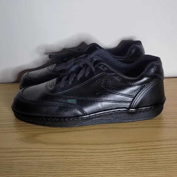 Thorogood Men's Code 3 Oxford Vibram Work Shoes - Size (7) - NEVER WORN