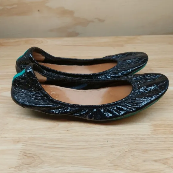 Tieks black patent leather Ballet Flats Shoes size 8 Rare Balletcore