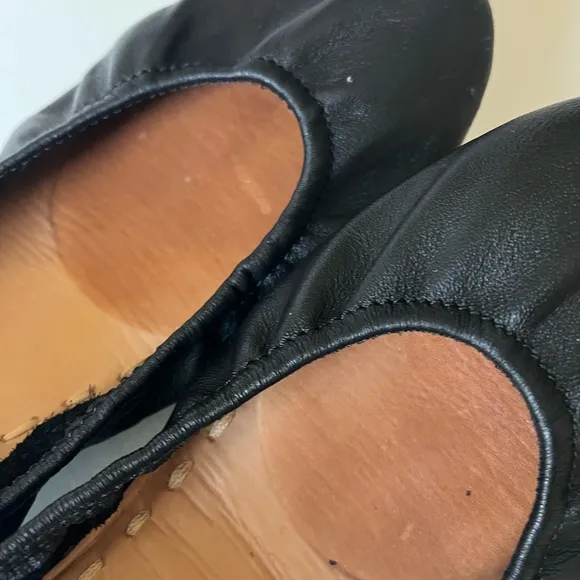 Tieks matte black ballet flats sz 9
