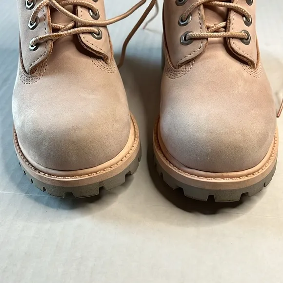 Timberland Boots Girls Size 13 Light Pink Nubuck Waterproof Leather Lace up