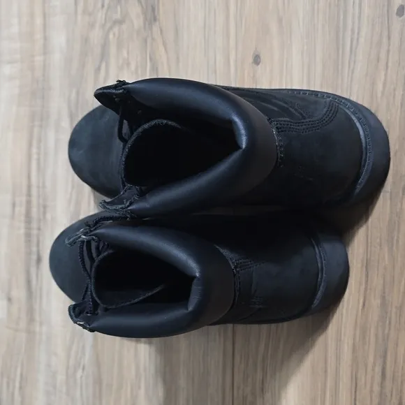 Timberland Classic 6&quot; Premium Waterproof Black Suede Boots Shoes  Size 6.5