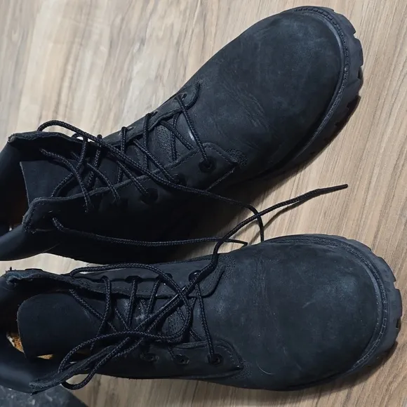 Timberland Classic 6&quot; Premium Waterproof Black Suede Boots Shoes  Size 6.5