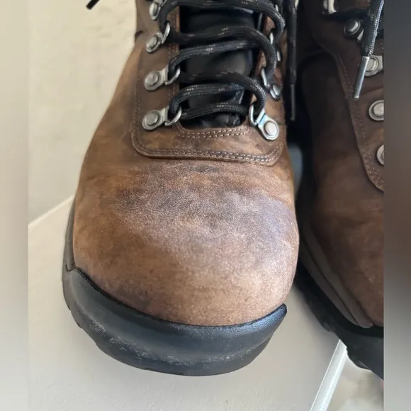 Timberland Flume Mid Waterproof Leather Hiking Boots #18128 | Men's Size 10.5
