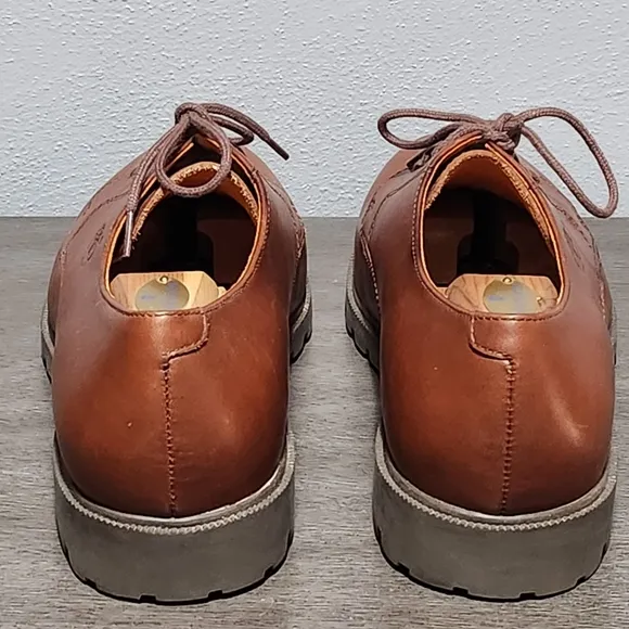 TIMBERLAND Oxford Shoes Mens 11.5  Brown Leather Waterproof Lug Sole Casual