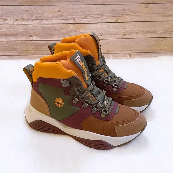 Timberland Women’s Emerald Bay Rust Hiking Sneaker Boots
