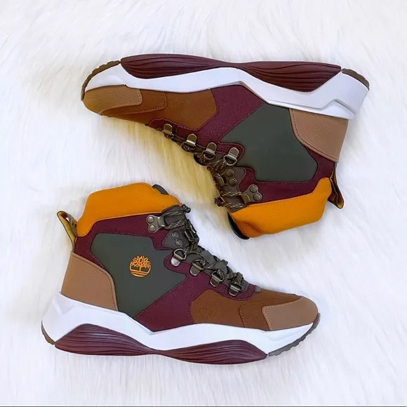 Timberland Women’s Emerald Bay Rust Hiking Sneaker Boots
