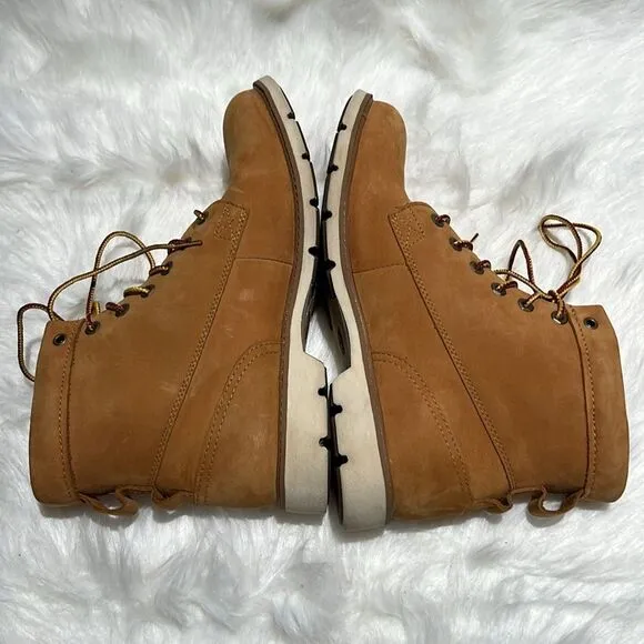 TIMBERLAND BRAMHALL WATERPROOF BOOT SIZE 9.  B84