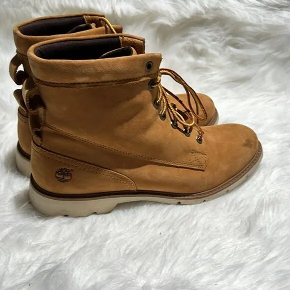 TIMBERLAND BRAMHALL WATERPROOF BOOT SIZE 9.  B84