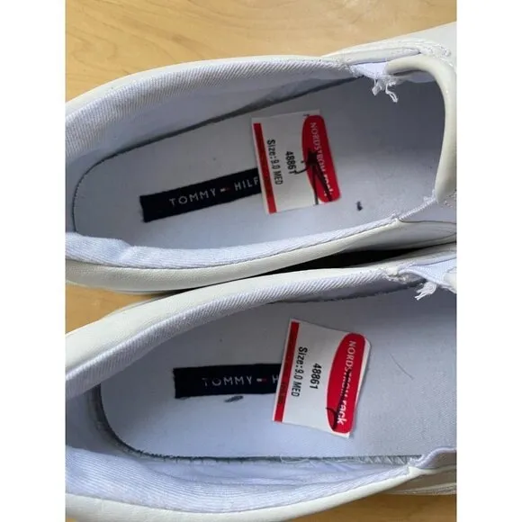 TOMMY Hilfiger BNWOT white faux leather slip on &quot;Leysi&quot; NEW