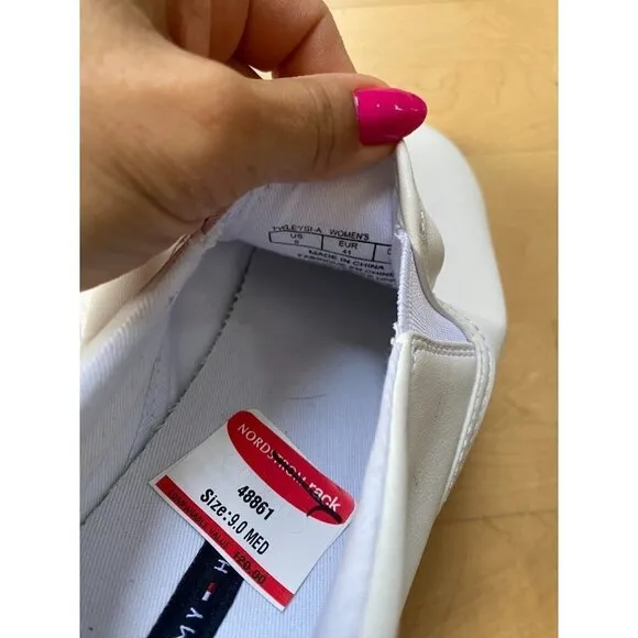 TOMMY Hilfiger BNWOT white faux leather slip on &quot;Leysi&quot; NEW