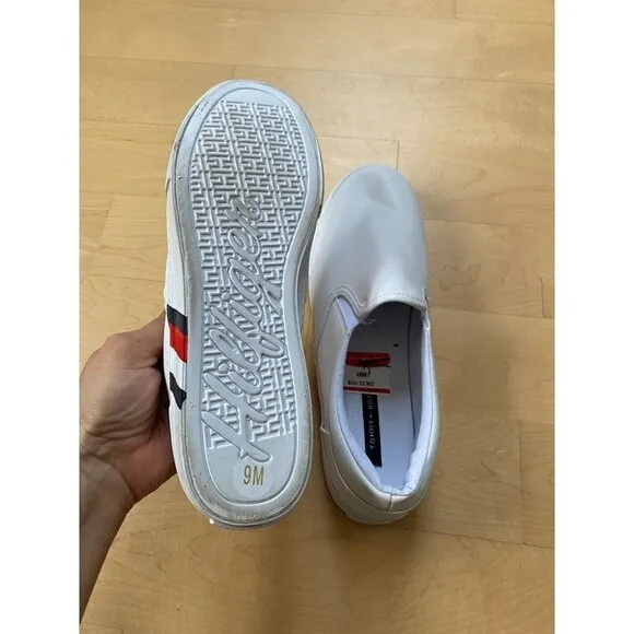 TOMMY Hilfiger BNWOT white faux leather slip on &quot;Leysi&quot; NEW
