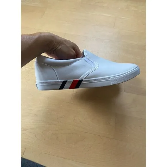 TOMMY Hilfiger BNWOT white faux leather slip on &quot;Leysi&quot; NEW