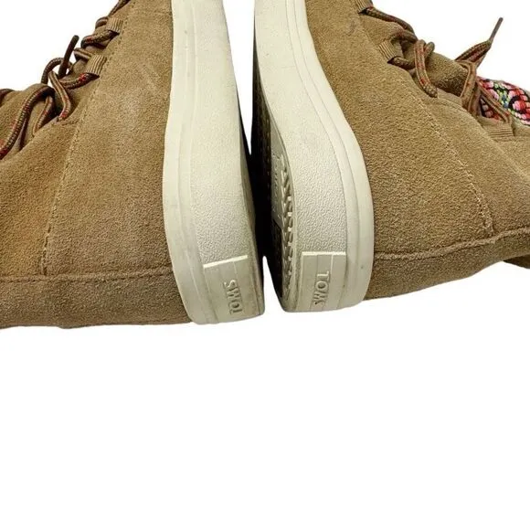Toms alpine lace up short boots in tan suede size 8