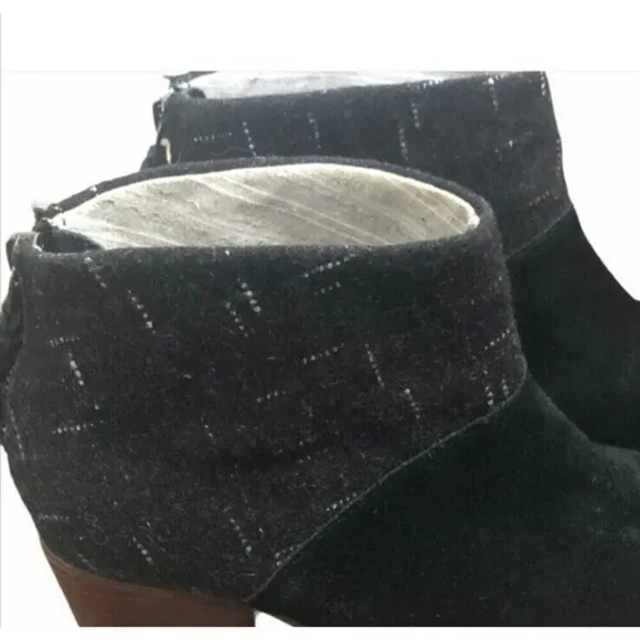 TOMS Leila Black Suede Ankle Boot Women's Shoes Size 6 Pull On Booties Zipper
