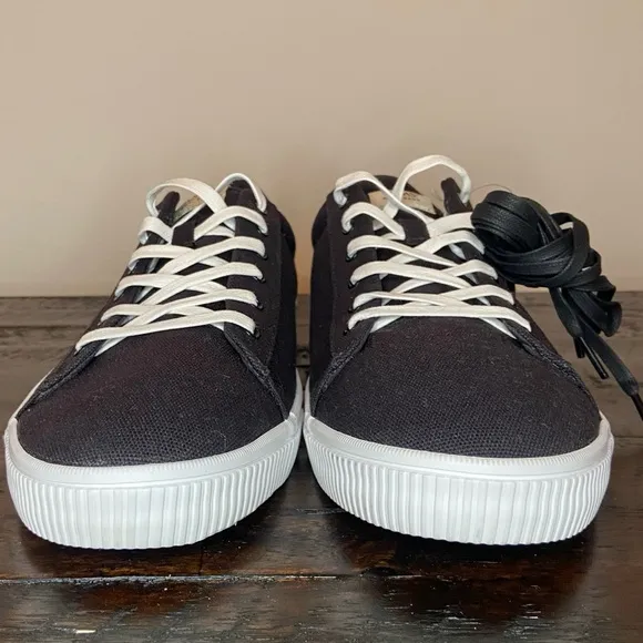 TOMS Men's Carlson Black Canvas Sneaker Shoe NWT Size 12