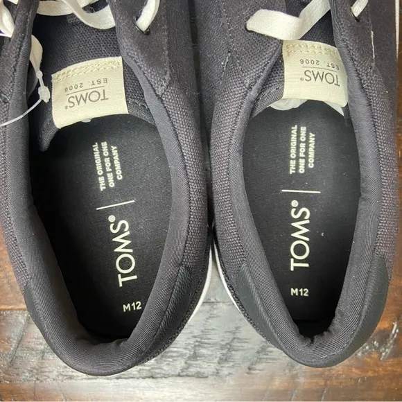 TOMS Men's Carlson Black Canvas Sneaker Shoe NWT Size 12