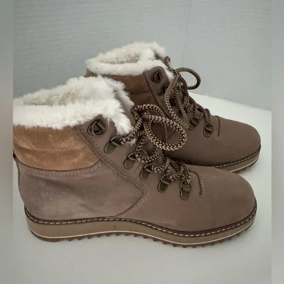 Toms Mohave Hiking Winter Boots Size 6.5