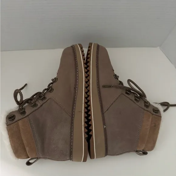 Toms Mohave Hiking Winter Boots Size 6.5