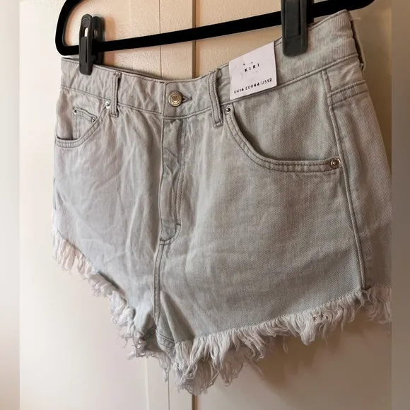Topshop Kiri‎ Denim Women’s NWT Jean Shorts Light Wash Frayed Size US 12