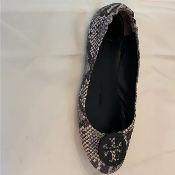 Tory Burch ballet flats. Sz 9. Snakeskin pattern