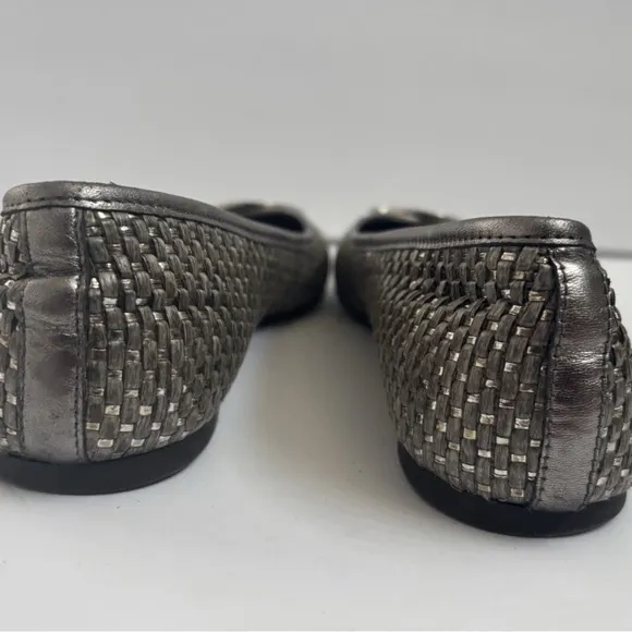 Tory Burch flats Shoes size 9.5 Ballet Slip Ons Gray Silver